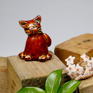 Brązowy Kotek ceramiczna figurka