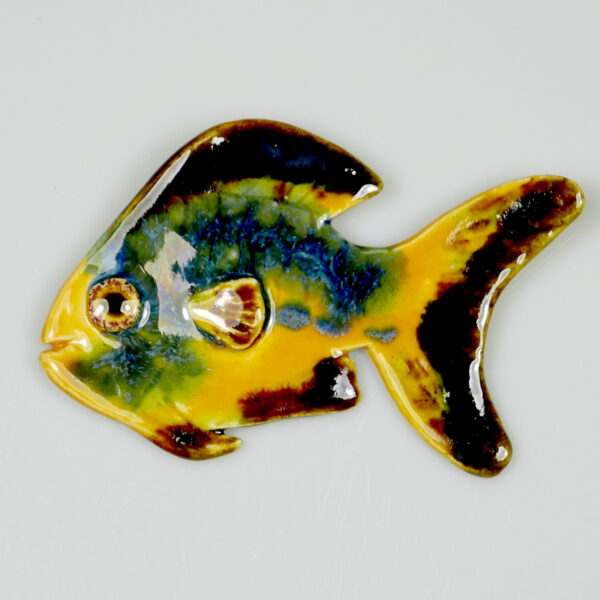 Barwna dekoracja dla dziecka rybka ceramiczna