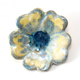 Broszka ceramiczna Tajemniczy Kwiatek