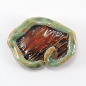 Broszka ceramiczna Otoczka
