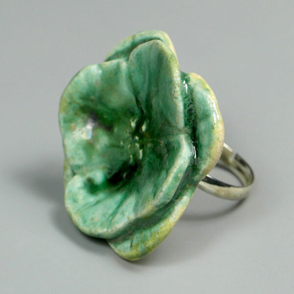 Pierścionek ceramiczny Zielony Kwiat