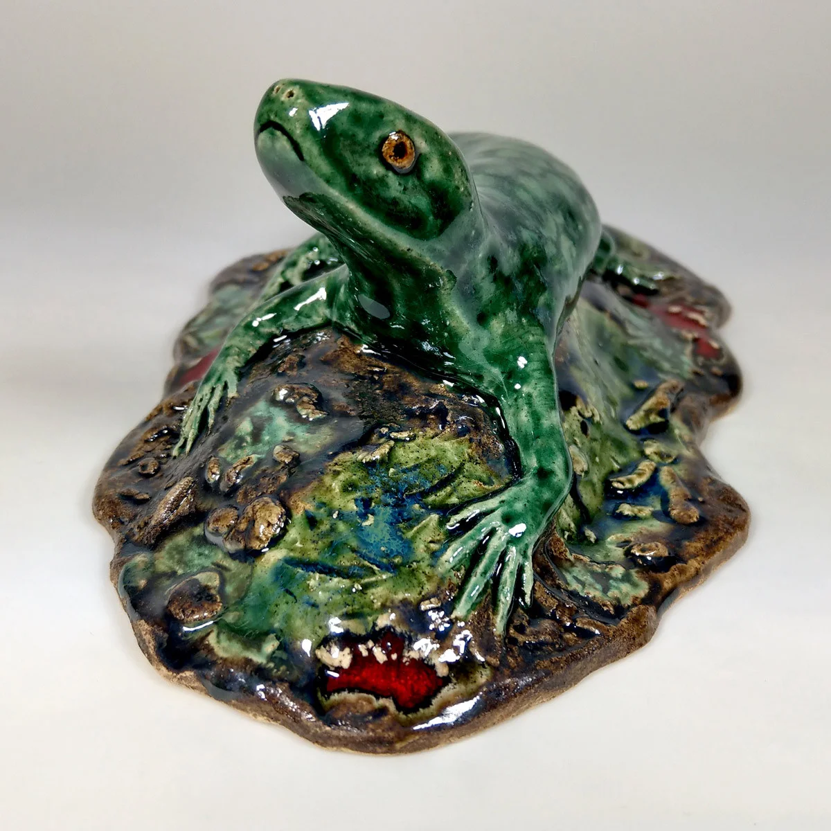 Zielona Jaszczurka - figurka ceramiczna