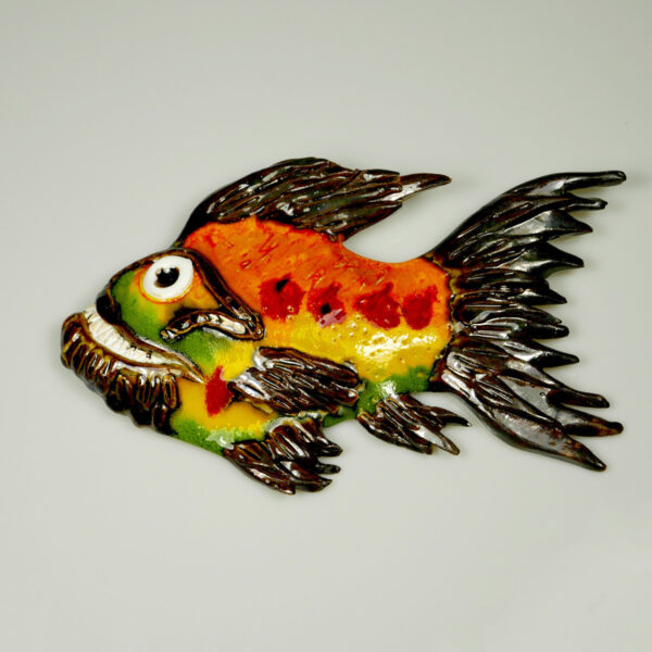 Ryba ceramiczna Niesforna, kolorowa dekoracja ściany