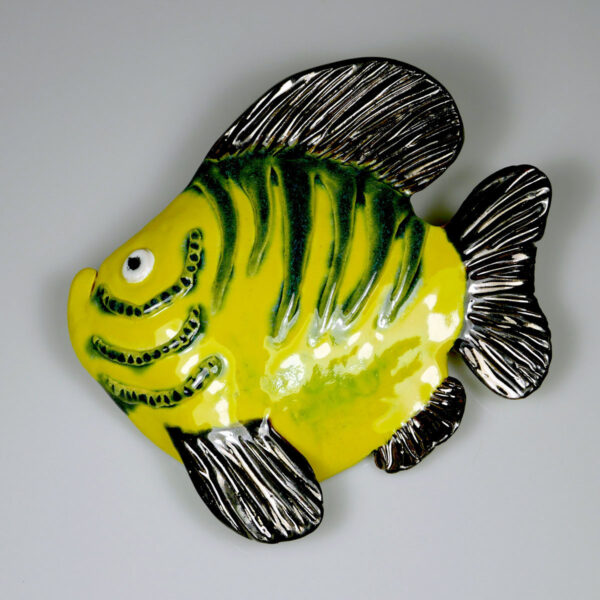 Dekoracyjna, żółta ryba ceramiczna