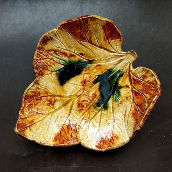 Jesienny liść paterka ceramiczna