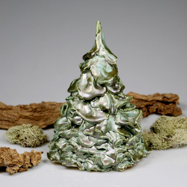 Ceramiczna ozdoba bożonarodzeniowa, choinka rzeźbiona z gliny