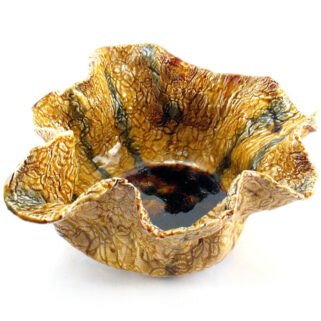 Miska ceramiczna miodowo-brązowa o organicznym kształcie