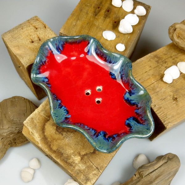 Mydelniczka ceramiczna czerwona fantazyjna