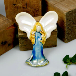 Niebieski aniołek - zawieszka ceramiczna, rękodzieło
