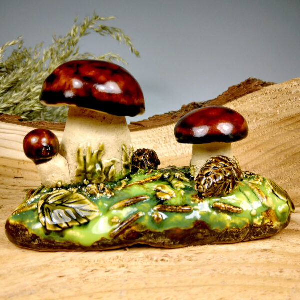 Ceramiczne grzyby dekoracyjne