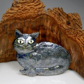 Kot płaskorzeźba ceramiczna na ścianę