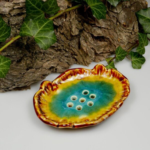 Mydelniczka ceramiczna Nad Jeziorem w kolorach natury