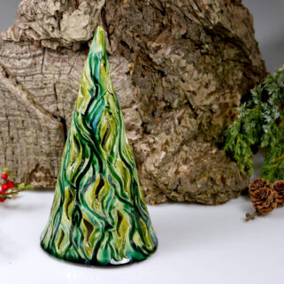 Zielona choinka świąteczna z gliny lampion
