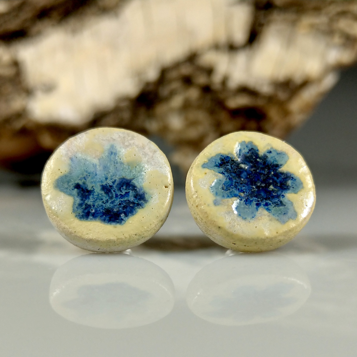 Kolczyki ceramiczne Niebieskie Kwiaty biżuteria autorska