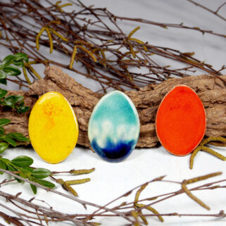 Kolorowe jajeczka magnesy na lodówkę ręcznie wykonana ceramika