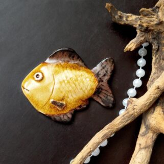 Bursztynowa rybka ceramiczna ręcznie wykonana
