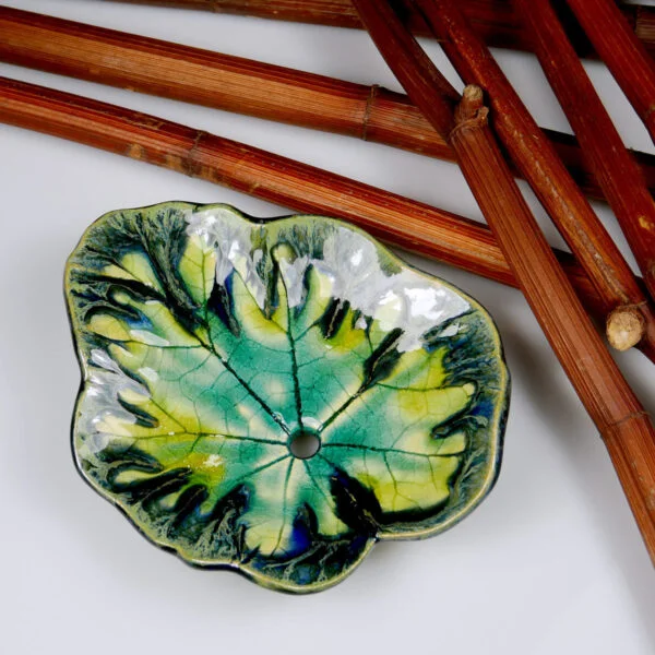 Ceramiczna mydelniczka liść malwy