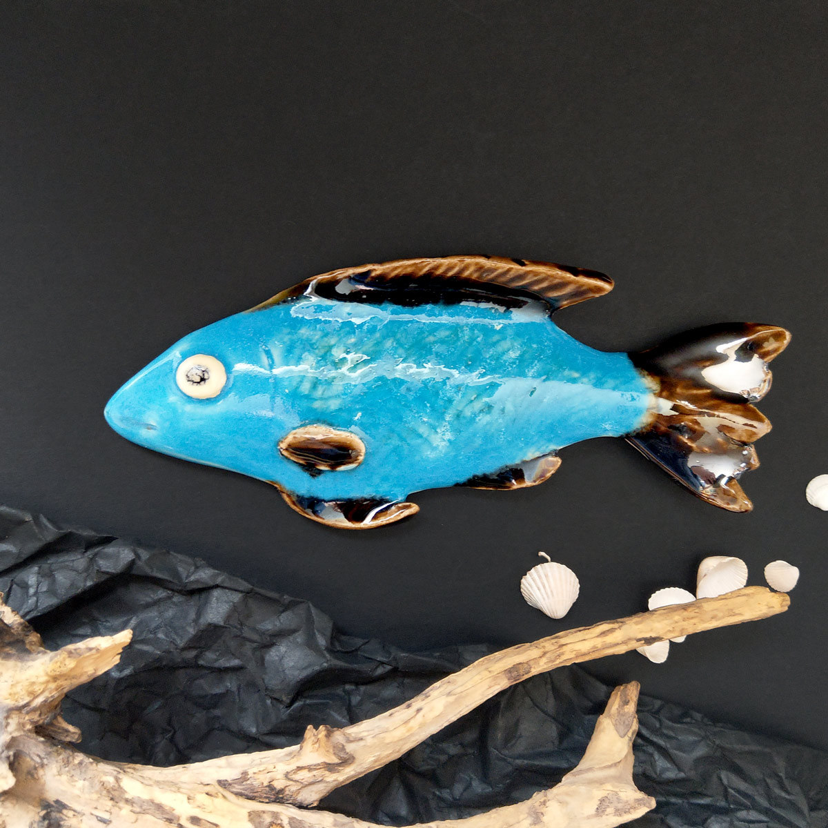 Ceramiczna rybka Błękitna ręcznie wykonana dekoracja na ścianę
