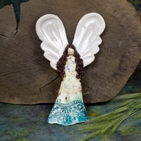 Ceramiczny Anioł Czułej Opieki